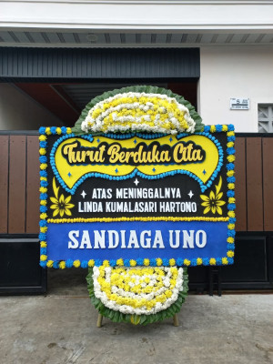 Papan Bunga Duka di Pondambea